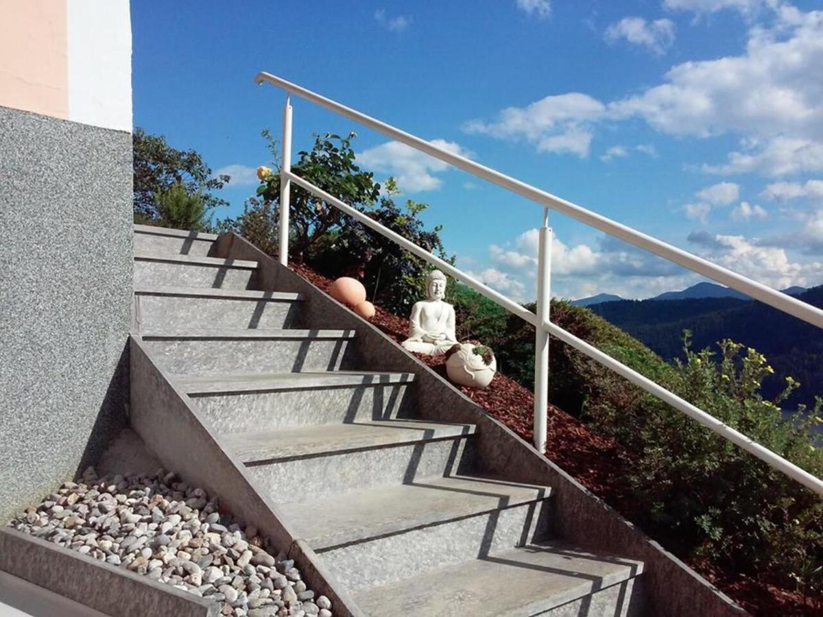 Haus Kraller-Urlaub Mit Seeblick Apartment Millstatt Bagian luar foto