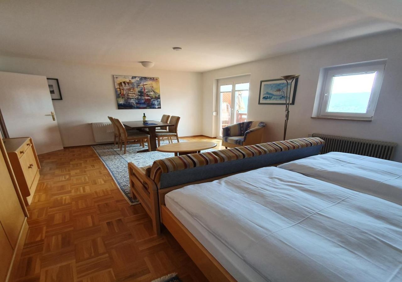Haus Kraller-Urlaub Mit Seeblick Millstatt Bagian luar foto
