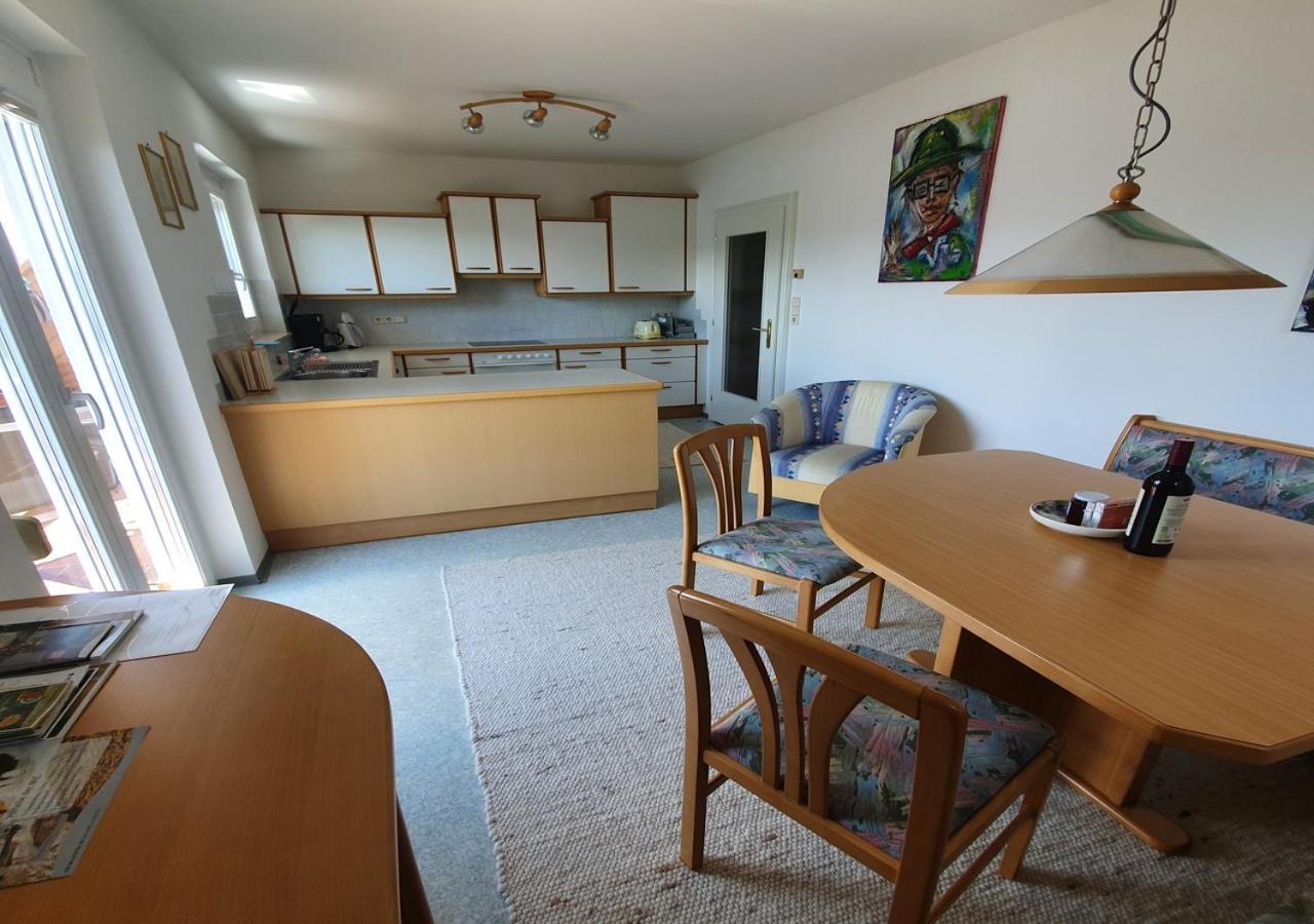 Haus Kraller-Urlaub Mit Seeblick Millstatt Bagian luar foto
