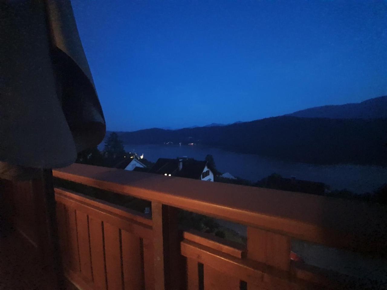 Haus Kraller-Urlaub Mit Seeblick Millstatt Bagian luar foto