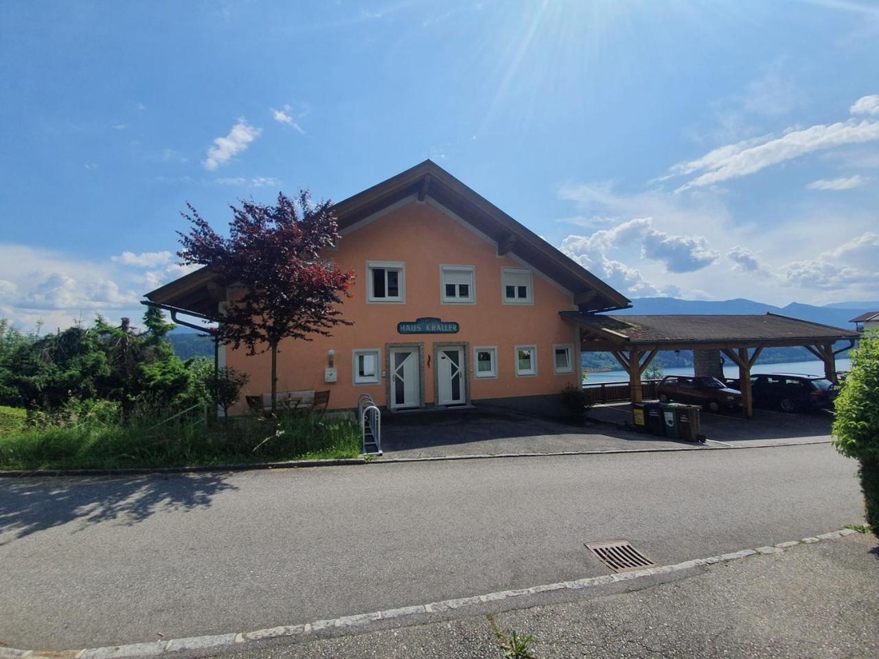 Haus Kraller-Urlaub Mit Seeblick Millstatt Bagian luar foto