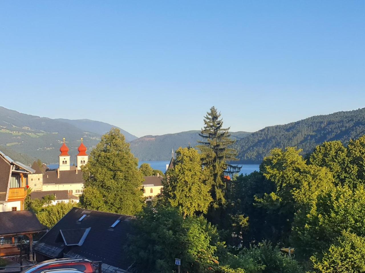 Haus Kraller-Urlaub Mit Seeblick Apartment Millstatt Bagian luar foto