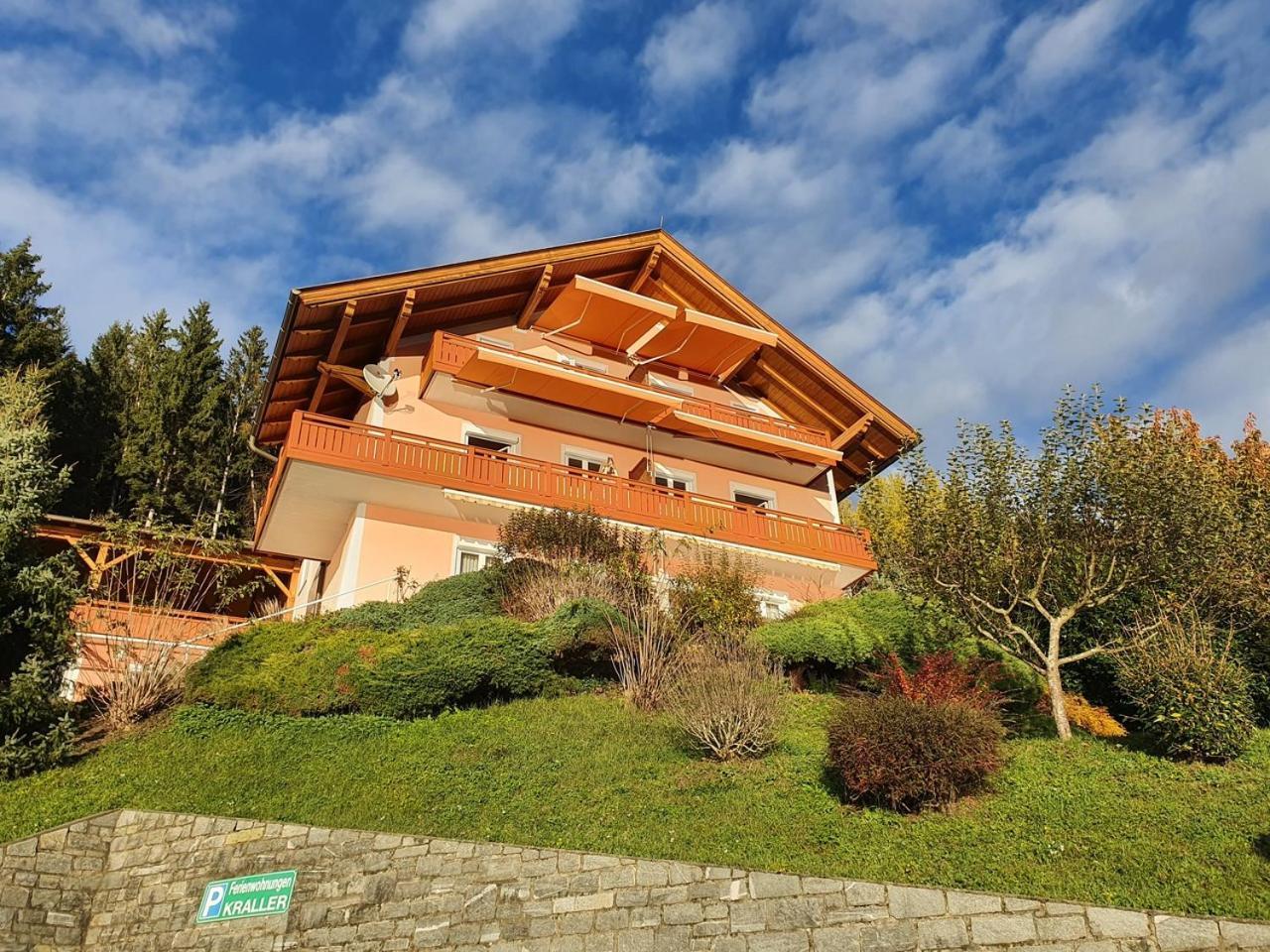 Haus Kraller-Urlaub Mit Seeblick Millstatt Bagian luar foto